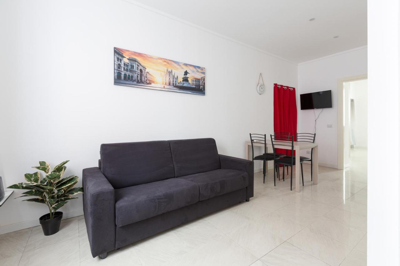 Famagosta M2 Subway Apartment Milán Exterior foto